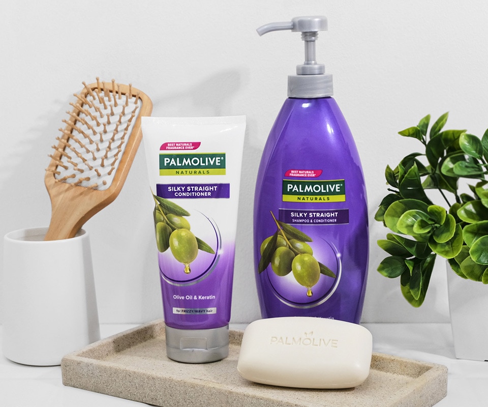 Palmolive® Naturals Silky Straight products